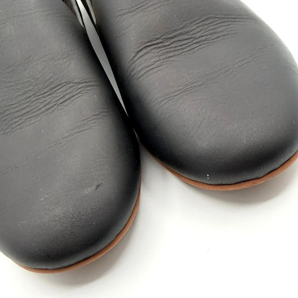 TOMS Darcy Leather Flats US 6.5 EU 37 Black Slip On Loafers Comfort Casual Chic
